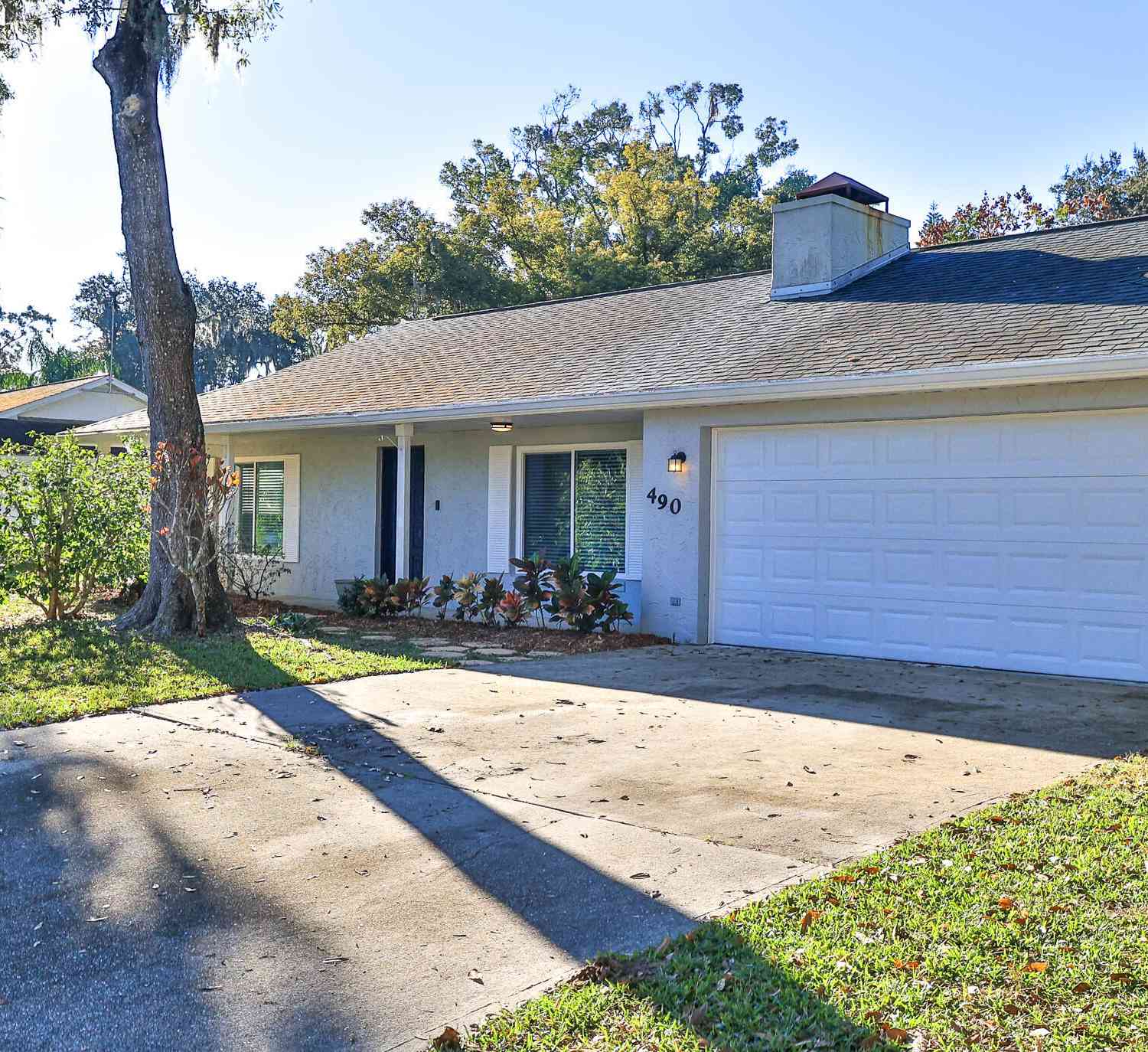 Homes For Sale - 490 Woodstock Drive<br/> Port Orange, FL 32127