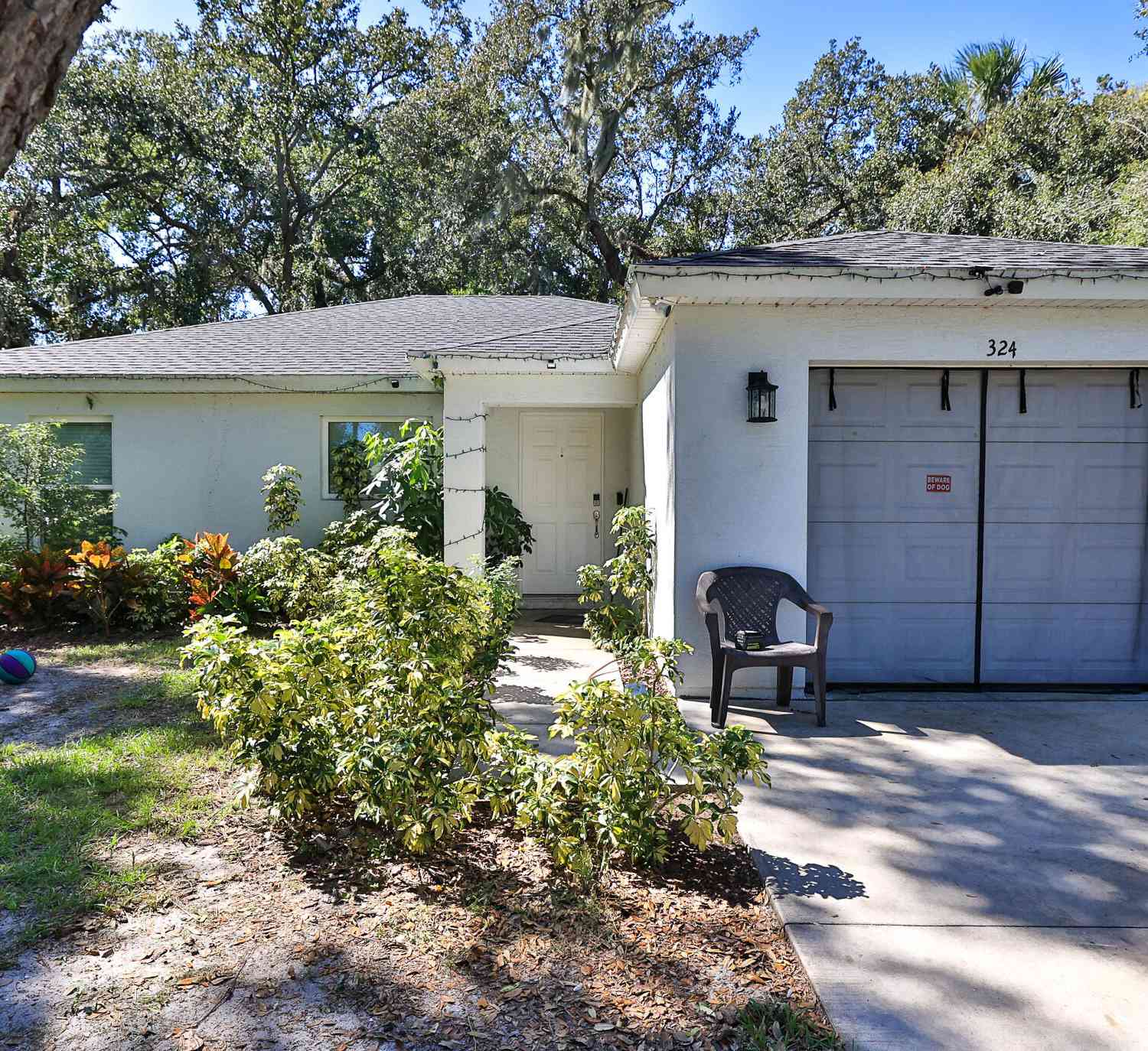 Homes For Sale - 324 N Caroline Street<br/> Daytona Beach, FL 32114