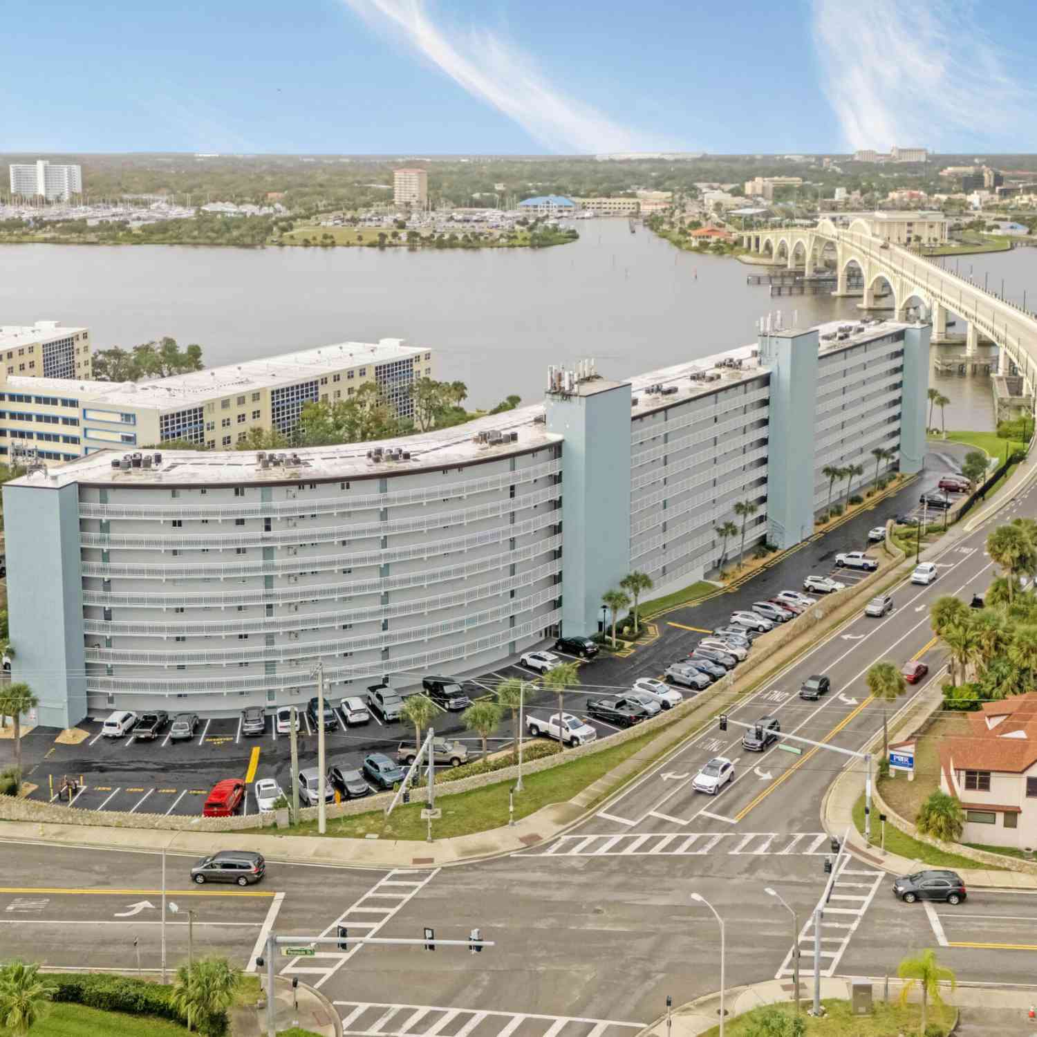 Condo For Rent - 100 Silver Beach Avenue #816<br/> Daytona Beach, FL 32118