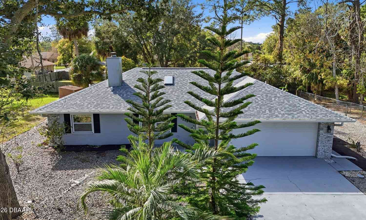 Homes For Sale - 2548 Crestwood Avenue<br/> New Smyrna Beach, FL 32168