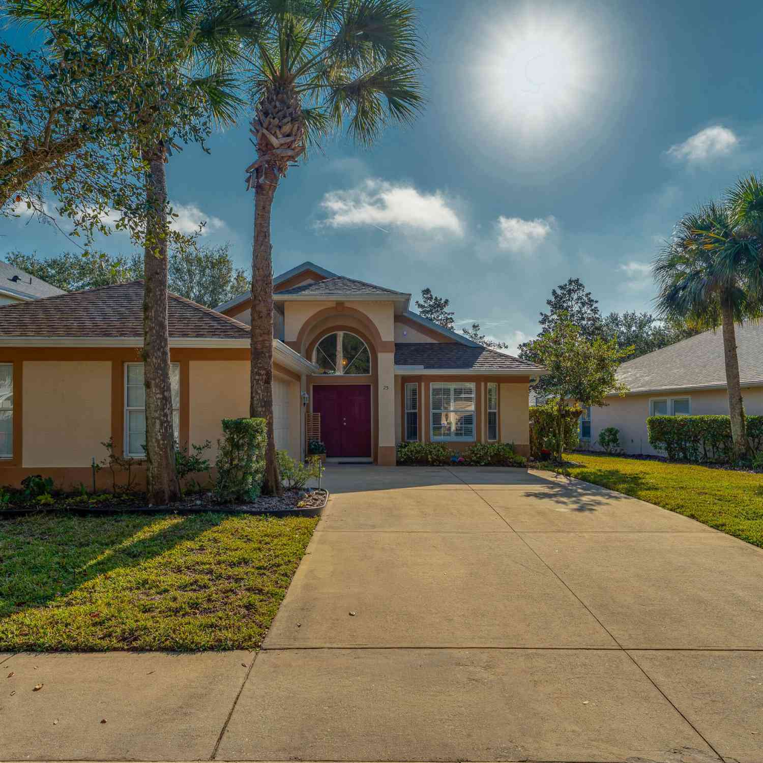 Homes For Sale - 23 Pine Harbor Drive<br/> Palm Coast, FL 32137