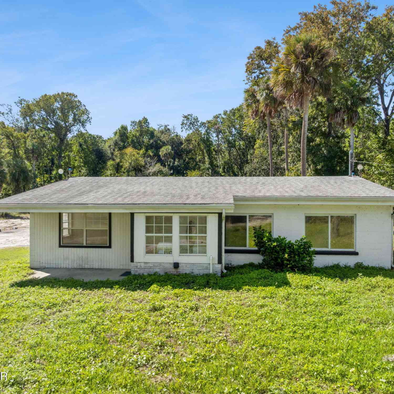 Condo For Sale - 612 Holly Street<br/> Daytona Beach, FL 32117