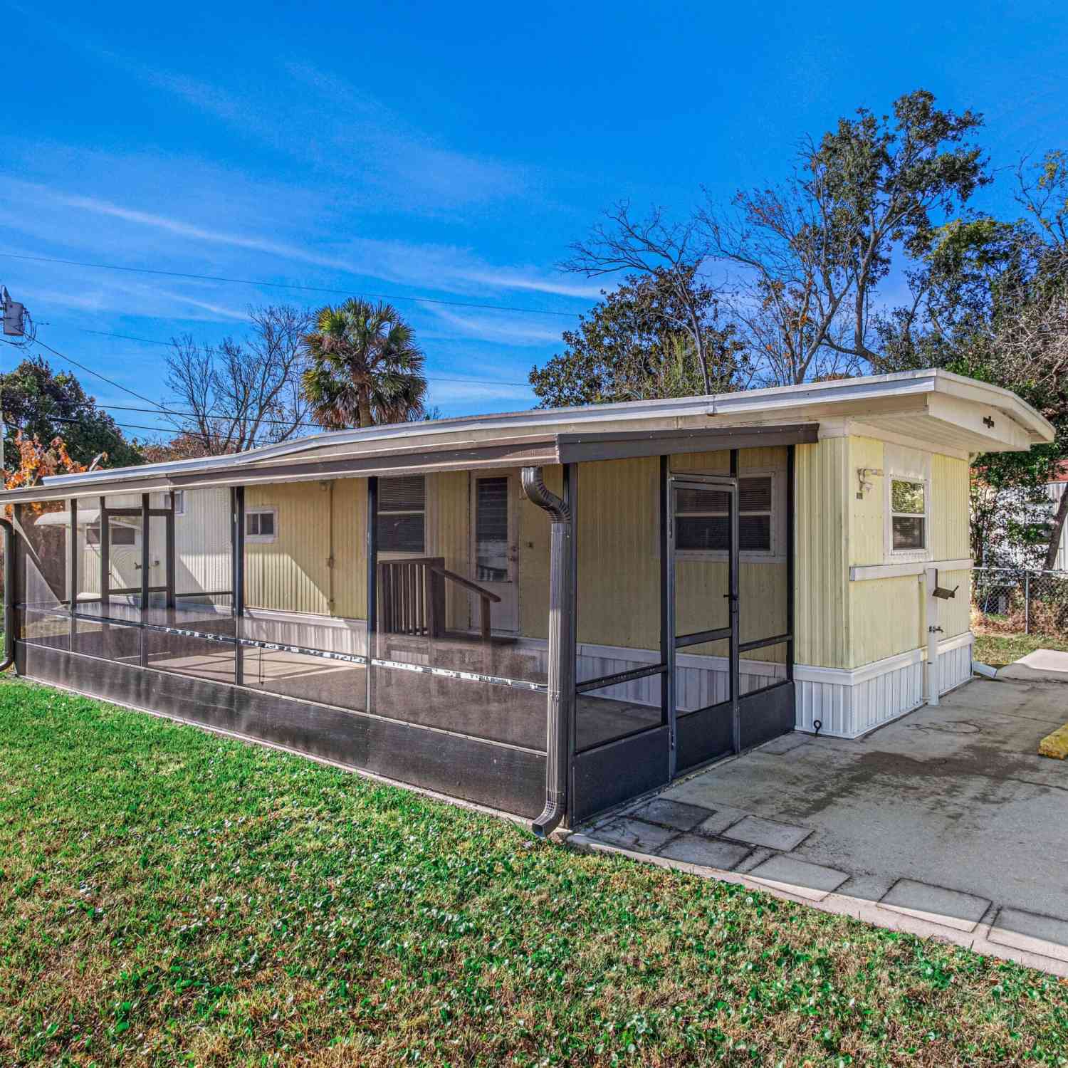 Condo For Sale - 1517 Avenue C<br/> Ormond Beach, FL 32174