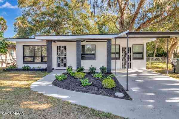 Condo For Sale - 635 Mccormick Street<br/> Daytona Beach, FL 32114