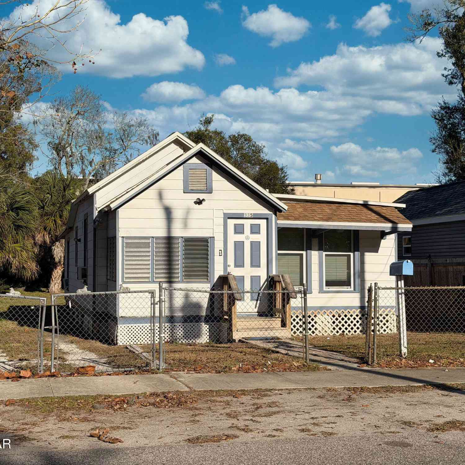 Condo For Sale - 335 Maple Street<br/> Daytona Beach, FL 32114