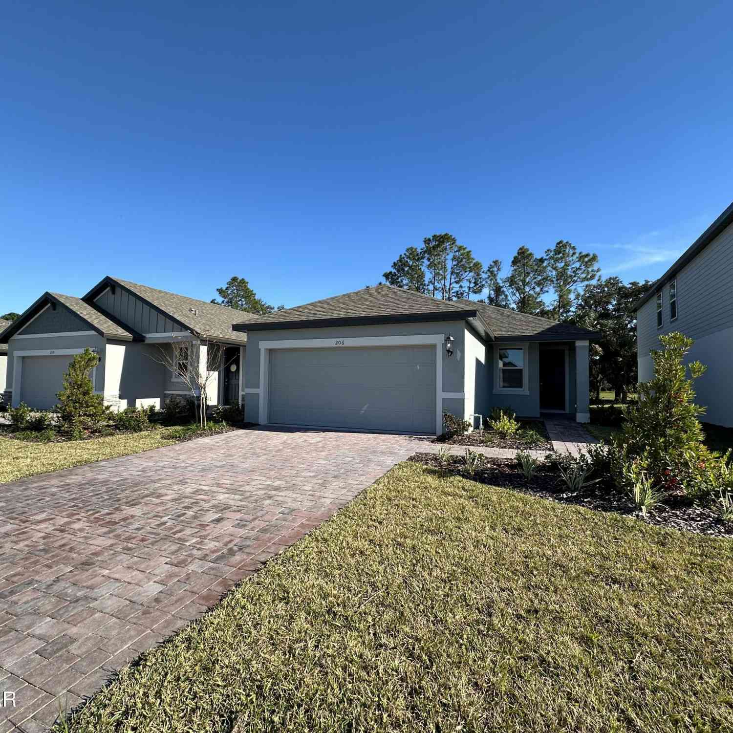 Homes For Rent - 206 Pitching Wedge Drive<br/> Daytona Beach, FL 32124