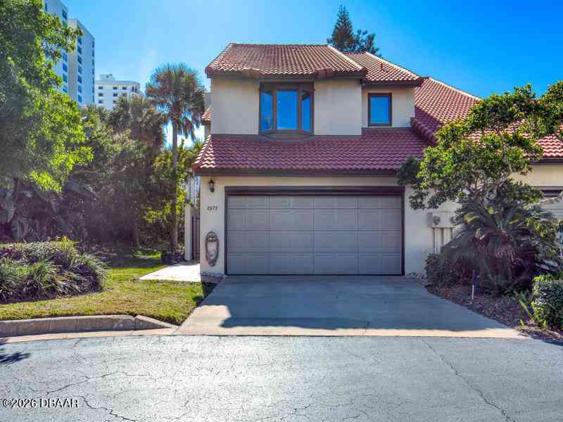Townhouse For Sale - 2973 Sea Oats Circle<br/> Daytona Beach Shores, FL 32118