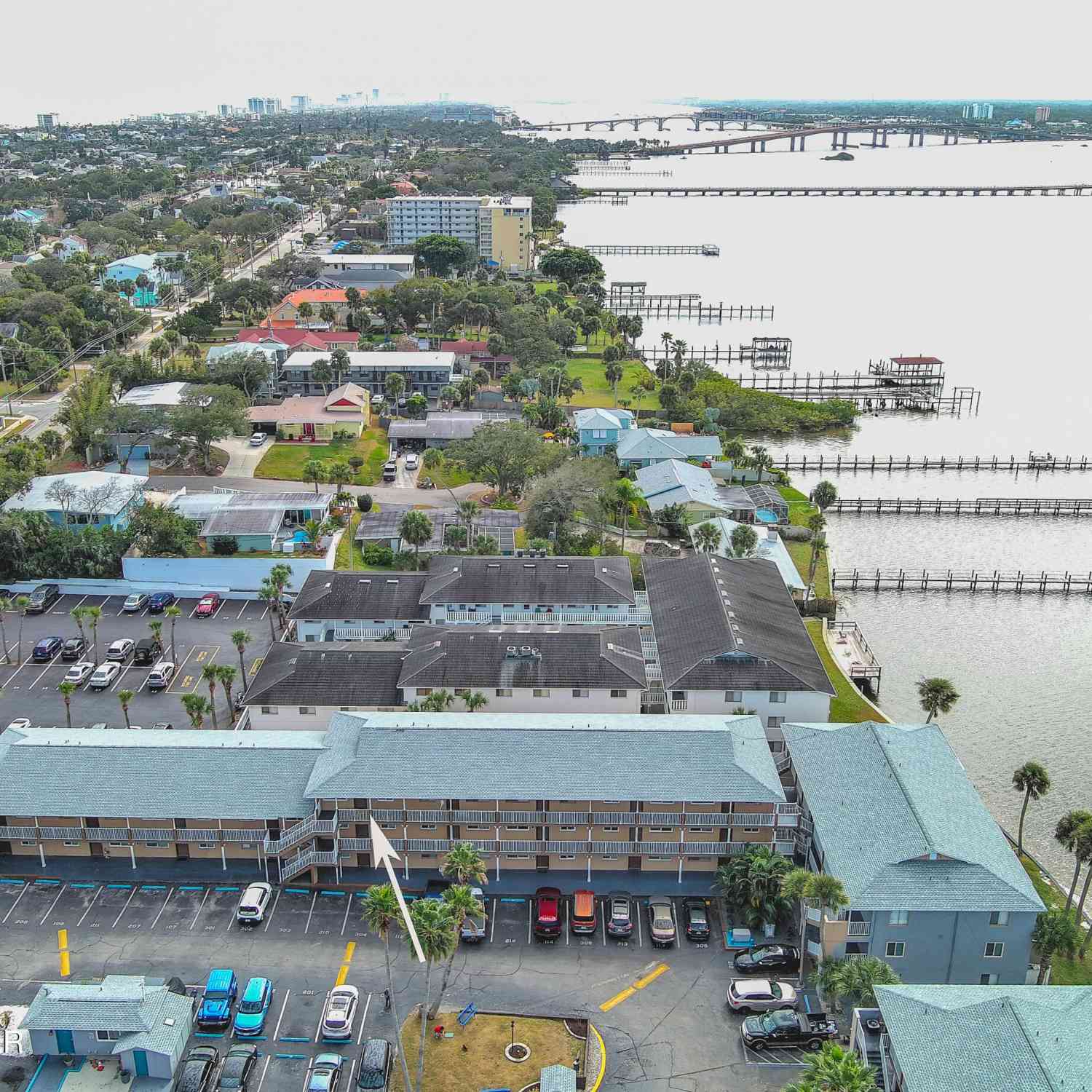 Condo For Sale - 411 N Halifax Avenue #300<br/> Daytona Beach, FL 32118