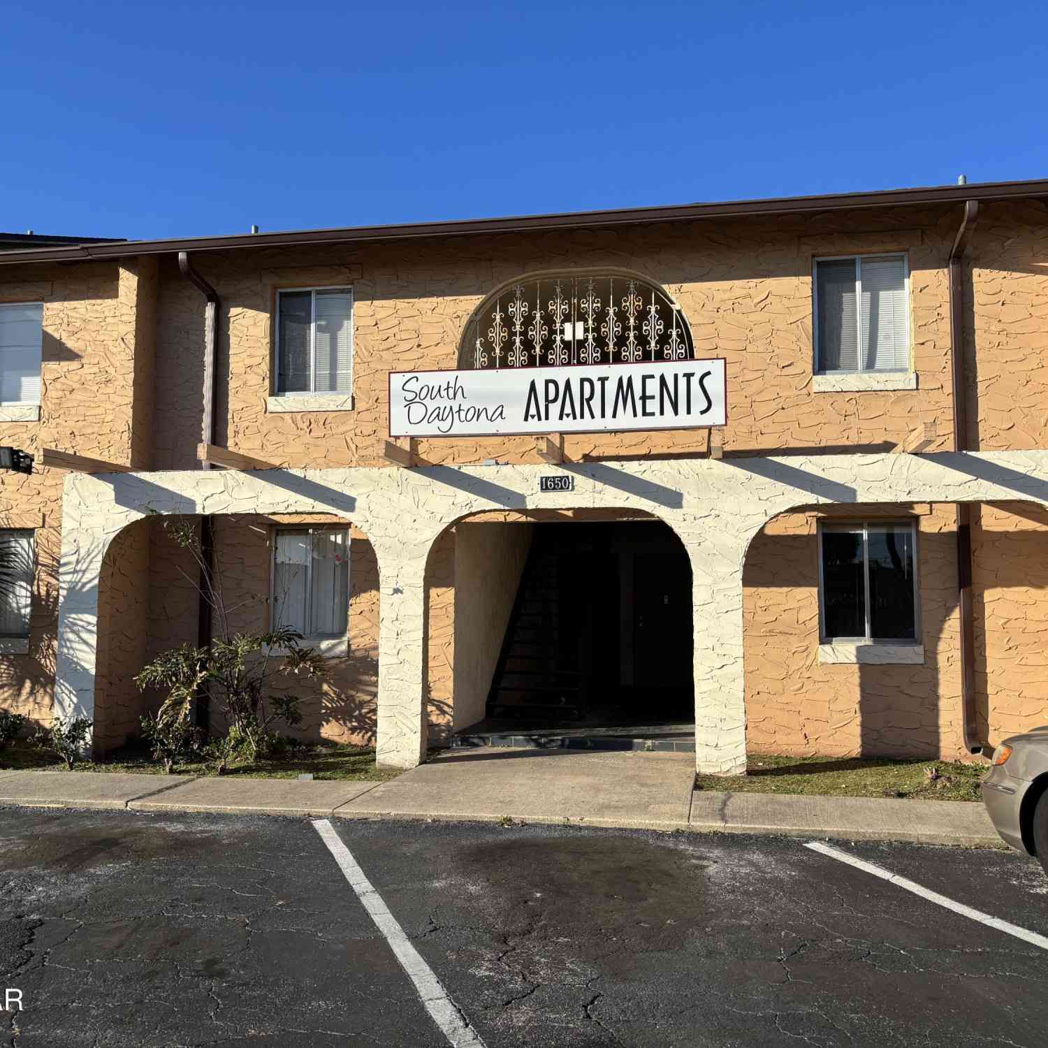 Apartment For Rent - 1648 S Palmetto Avenue<br/> South Daytona, FL 32119