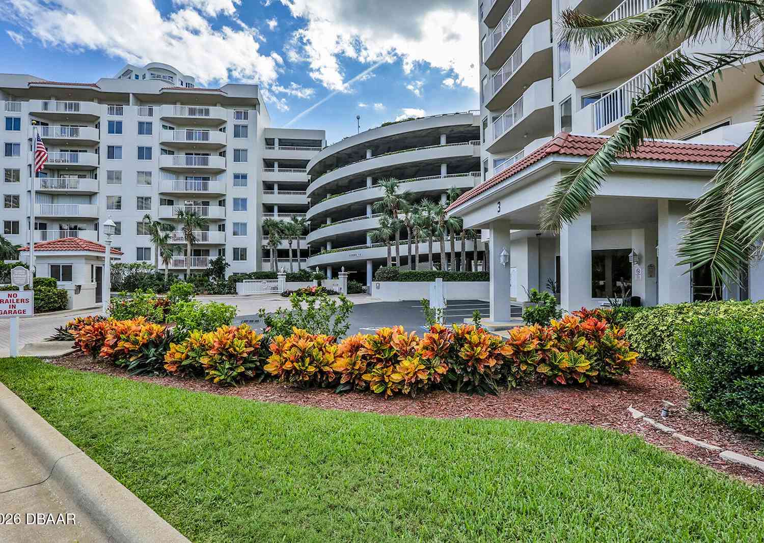 Condo For Sale - 3 Oceans West Boulevard #7C1<br/> Daytona Beach Shores, FL 32118