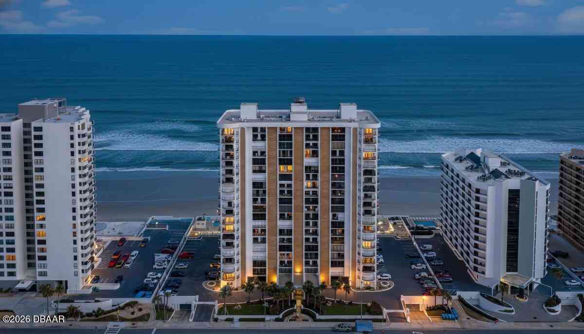 Condo For Sale - 3003 S Atlantic Avenue #3B3<br/> Daytona Beach Shores, FL 32118