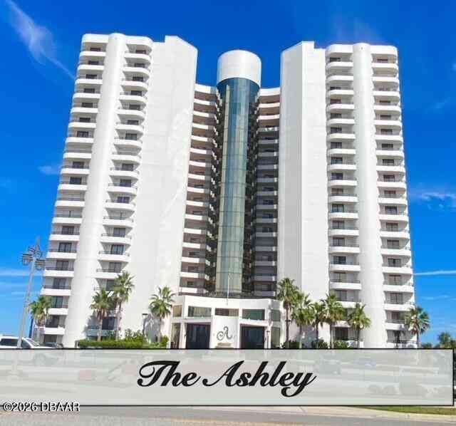 Condo For Rent - 3757 S Atlantic Avenue #503<br/> Daytona Beach Shores, FL 32118