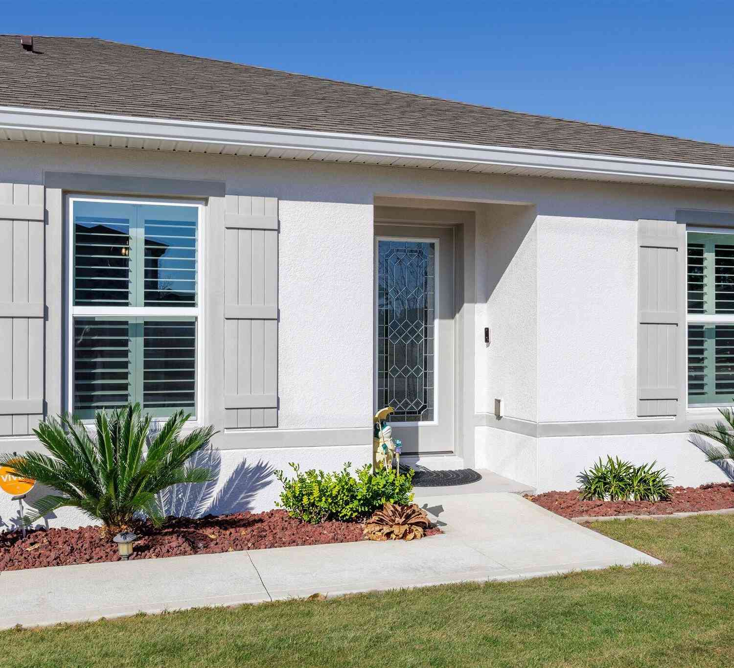 Homes For Sale - 2 Rainrock Place<br/> Palm Coast, FL 32164