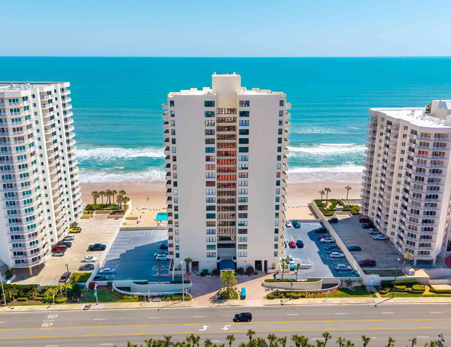 Condo For Rent - 2947 S Atlantic Avenue #506<br/> Daytona Beach Shores, FL 32118