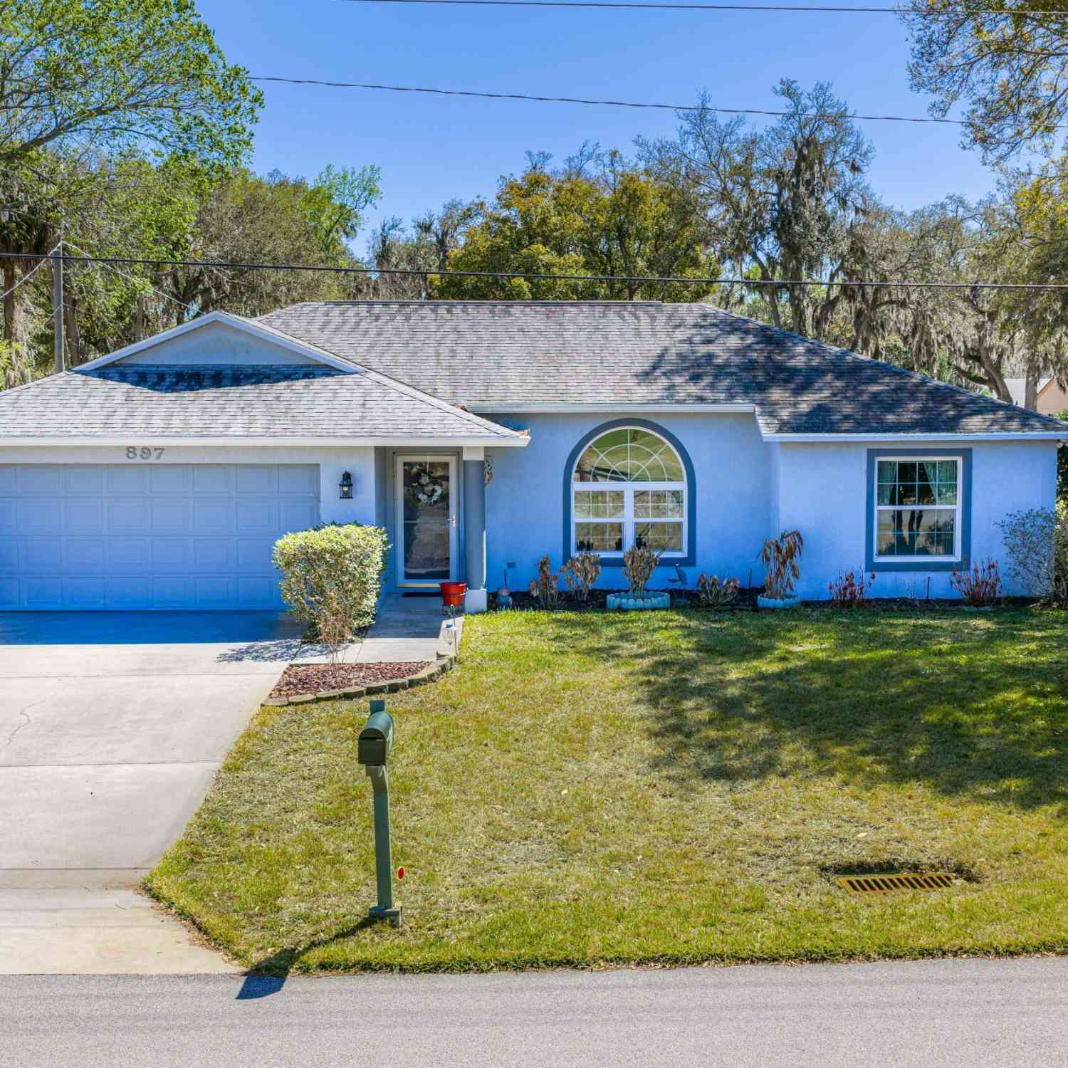 Homes For Sale - 897 Alabama Avenue<br/> Volusia County, Holly Hill, FL 32117