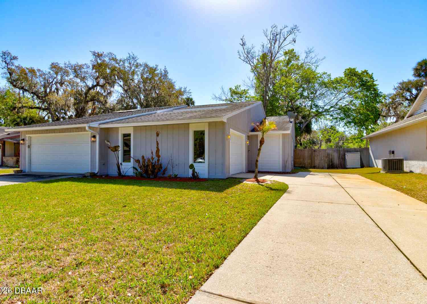 Homes For Sale - 831 Sugar House Drive<br/> Port Orange, FL 32129