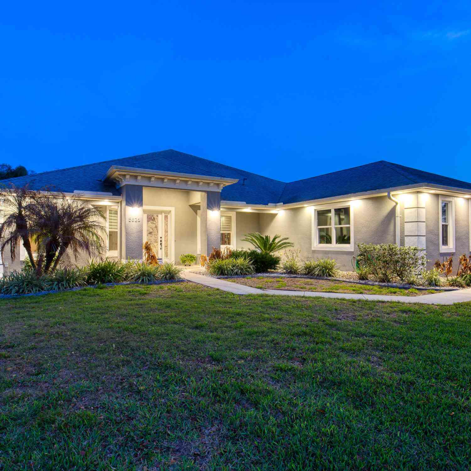Homes For Sale - 5826 Boggs Ford Road<br/> Port Orange, FL 32127
