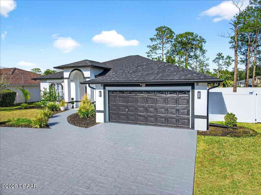 Homes For Sale - 46 Whippoorwill Drive<br/> Palm Coast, FL 32164