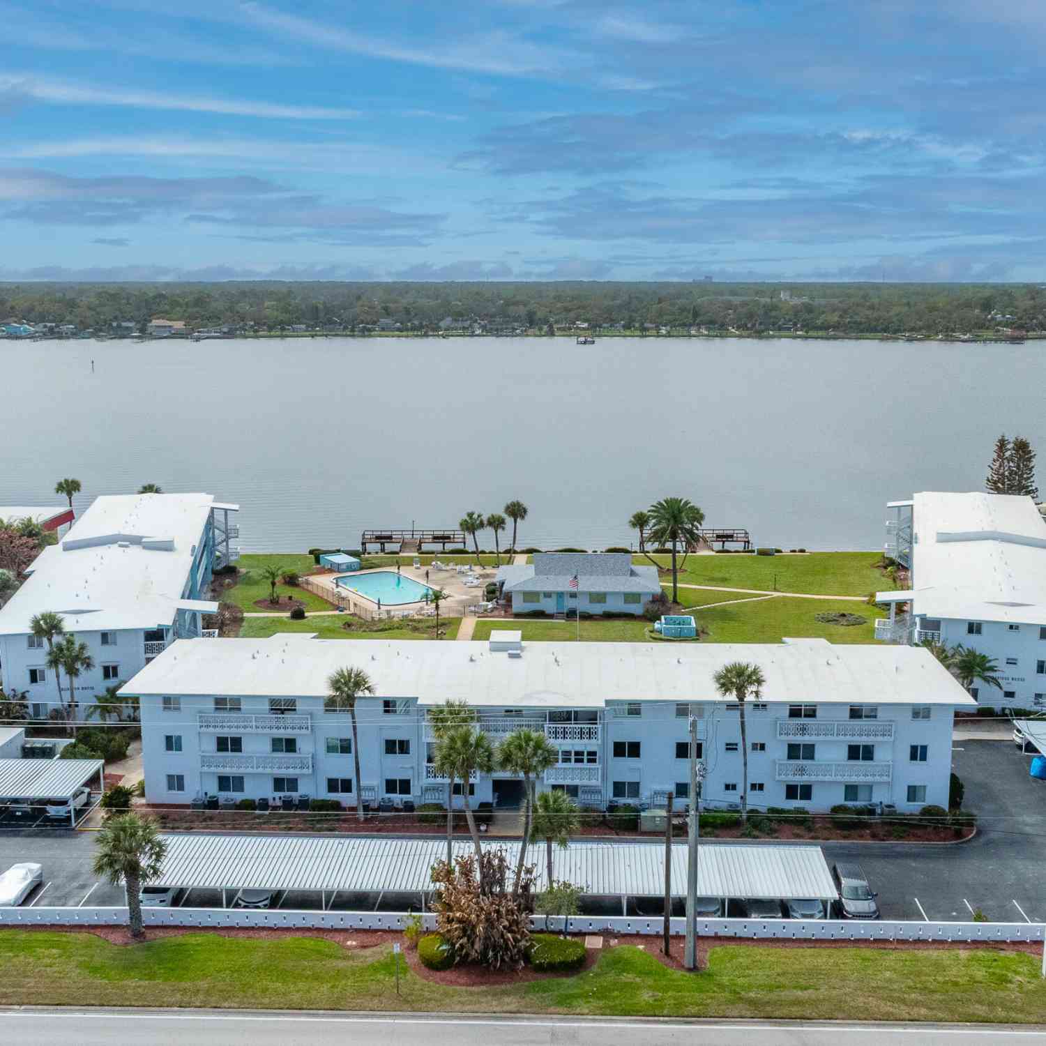 Condo For Sale - 3009 N Halifax Avenue #A1<br/> Daytona Beach, FL 32118