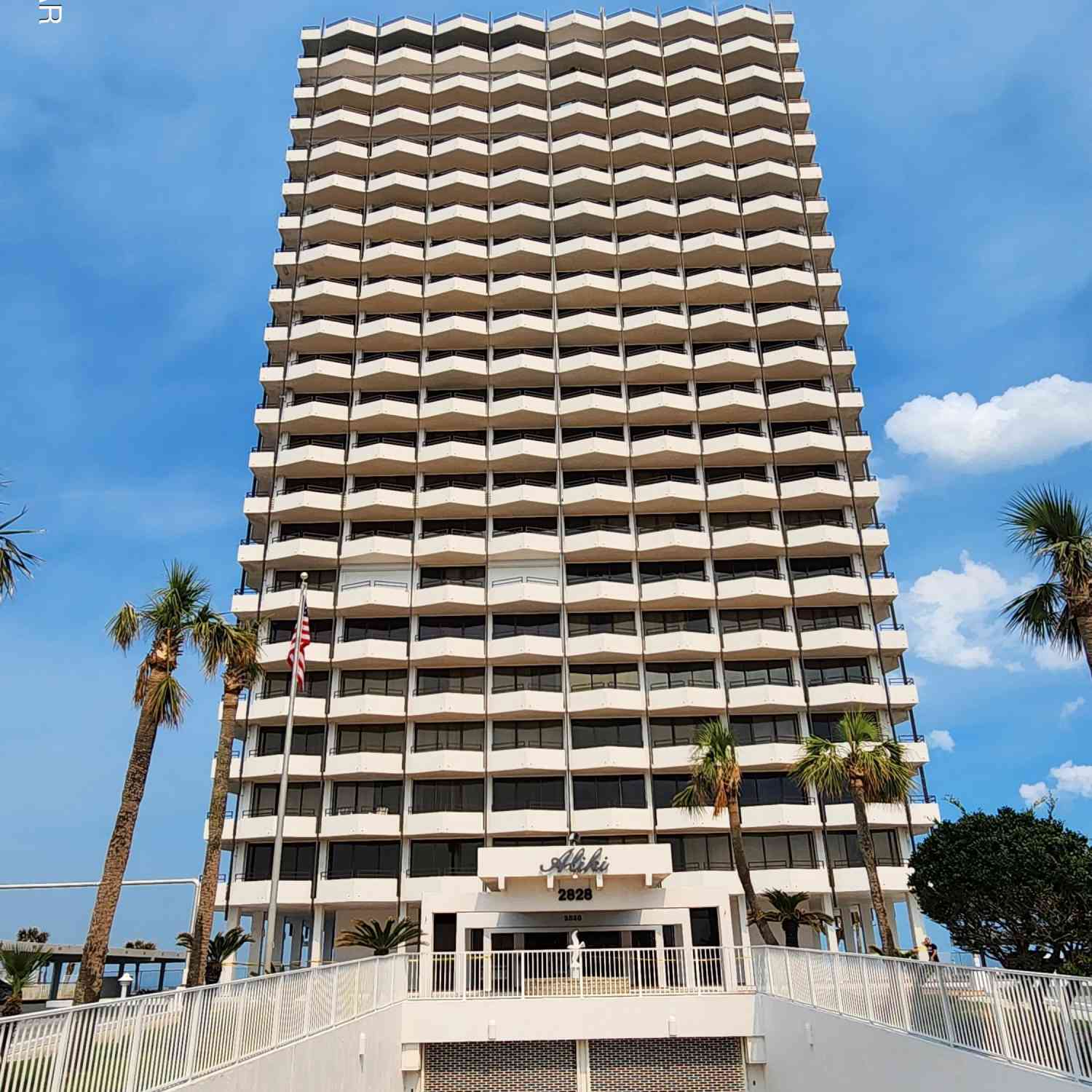 Condo For Rent - 2828 N Atlantic Avenue #1404<br/> Daytona Beach, FL 32118