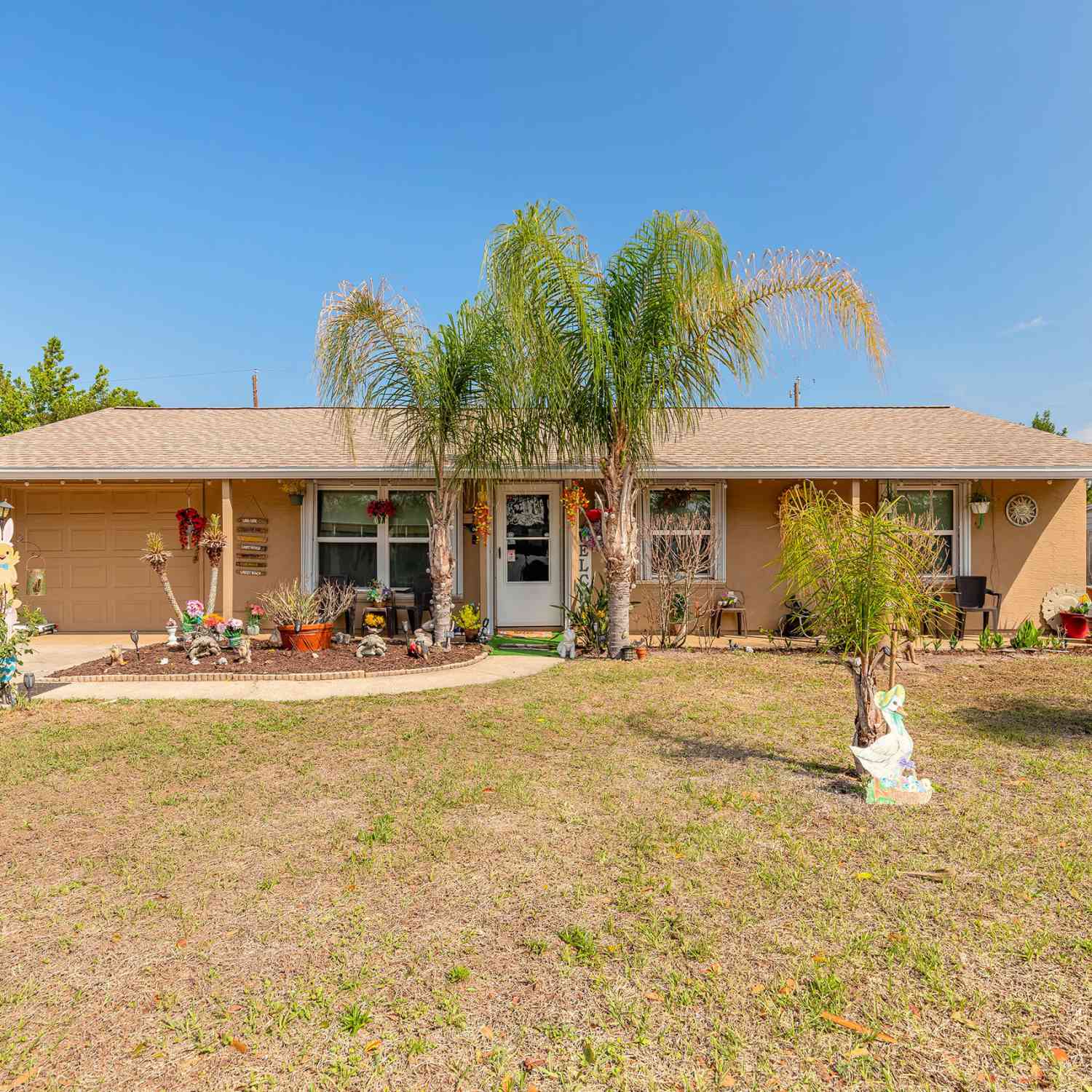 Homes For Sale - 461 Wiltshire Boulevard<br/> Port Orange, FL 32127
