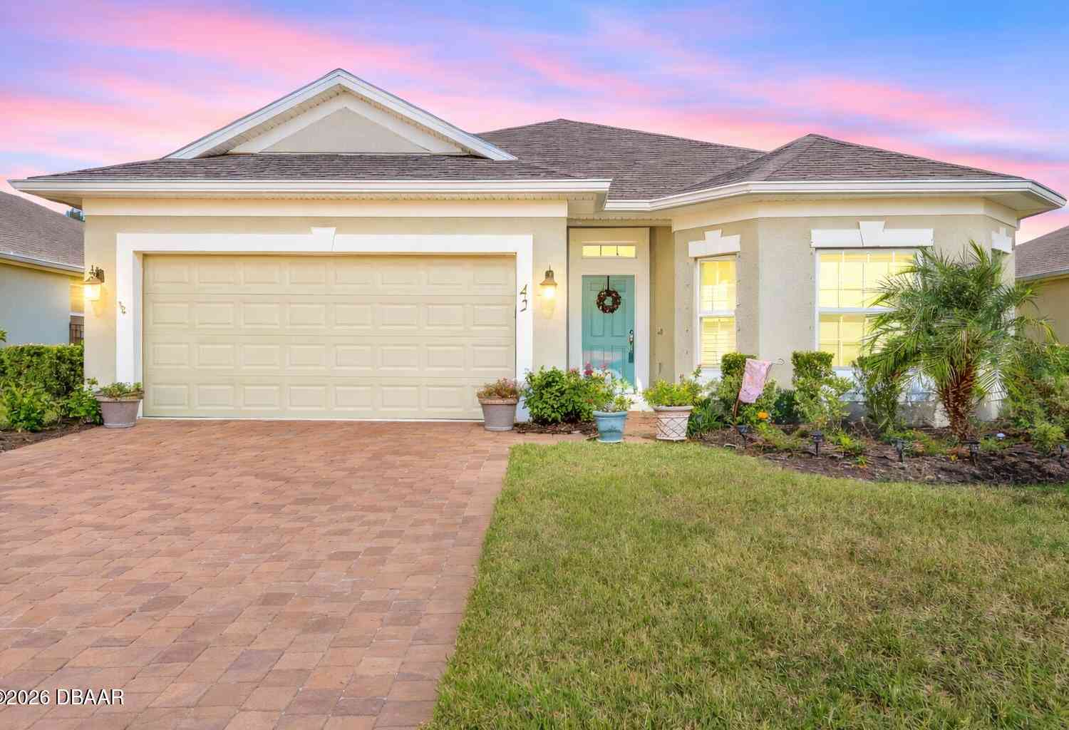Homes For Sale - 42 Huntington Place<br/> Ormond Beach, FL 32174