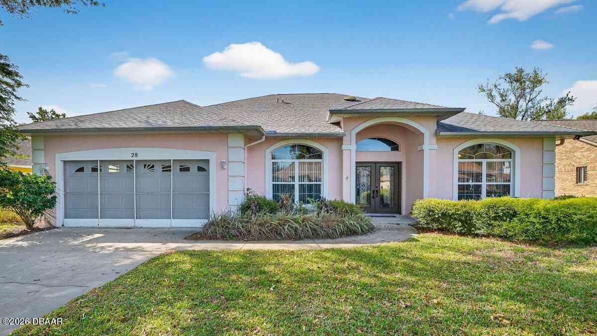Homes For Sale - 28 Marjorie Trail<br/> Ormond Beach, FL 32174