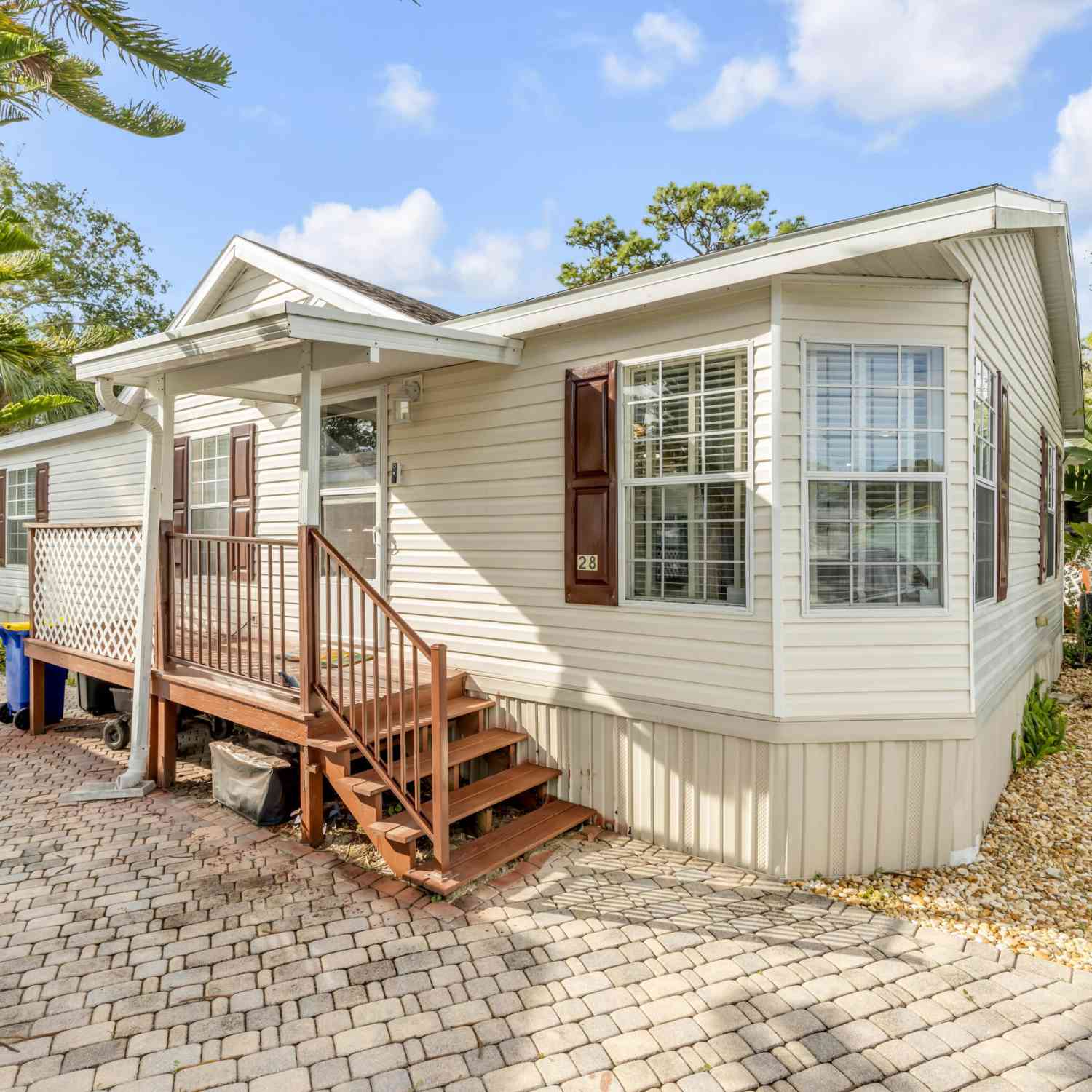 Condo For Sale - 2201 S Ridgewood Avenue #28<br/> Edgewater, FL 32141