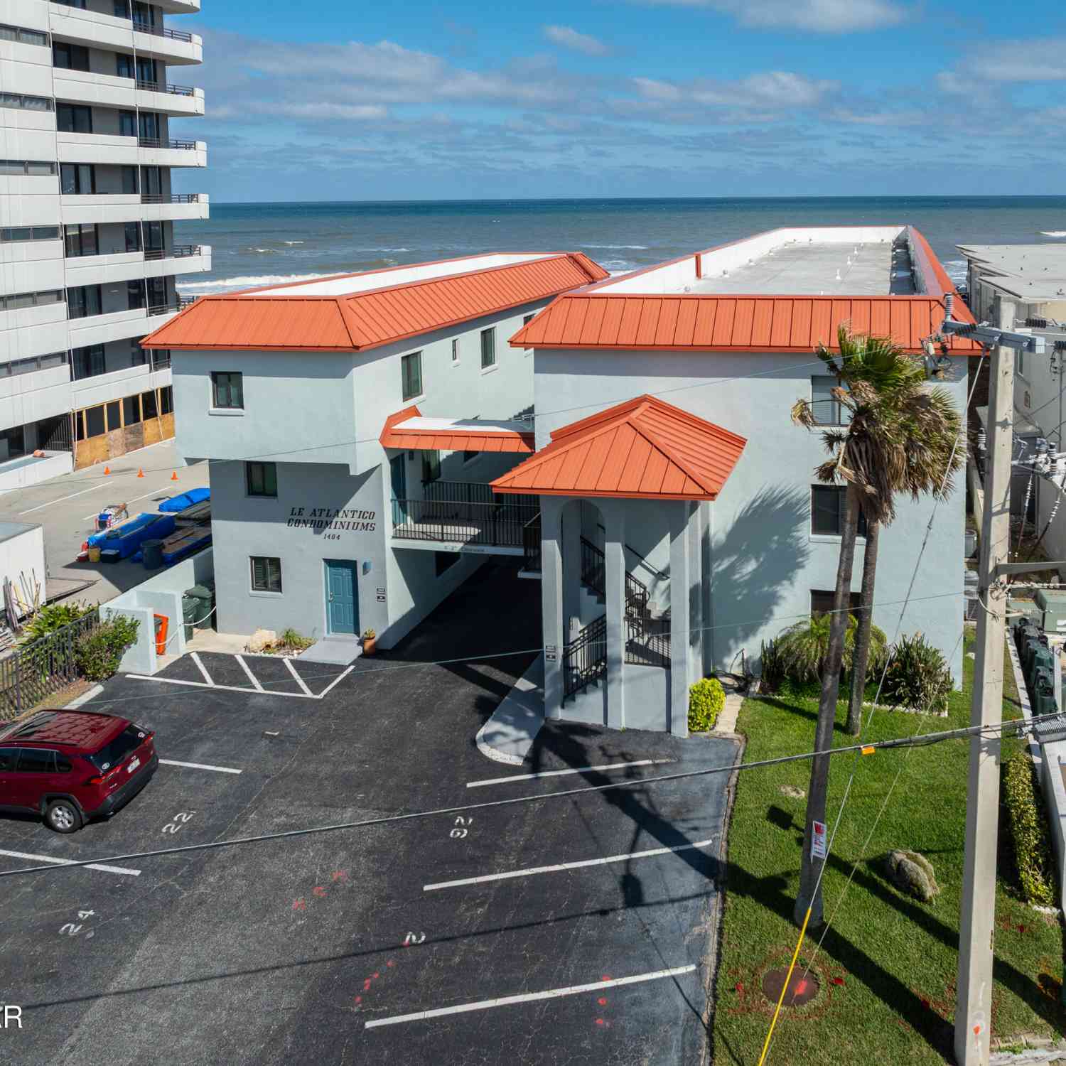 Condo For Sale - 1404 N Atlantic Avenue #10<br/> Daytona Beach, FL 32118