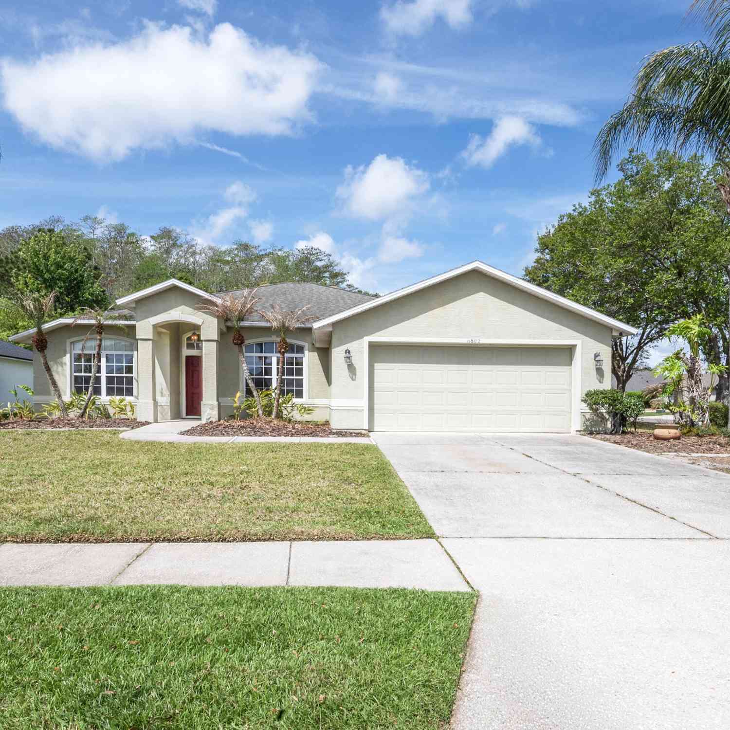 Homes For Sale - 6802 Stoneheath Lane<br/> Port Orange, FL 32128