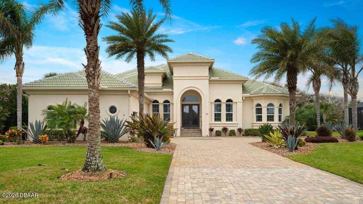 Homes For Sale - 10 Rue Grande Mer<br/> Palm Coast, FL 32137
