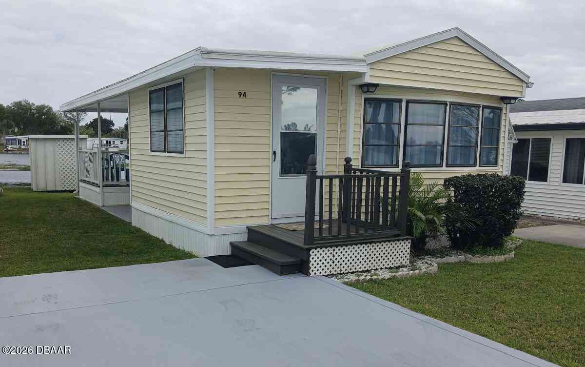 Mobile Home For Rent - 94 Eagle Point<br/> Volusia County, Osteen, FL 32764