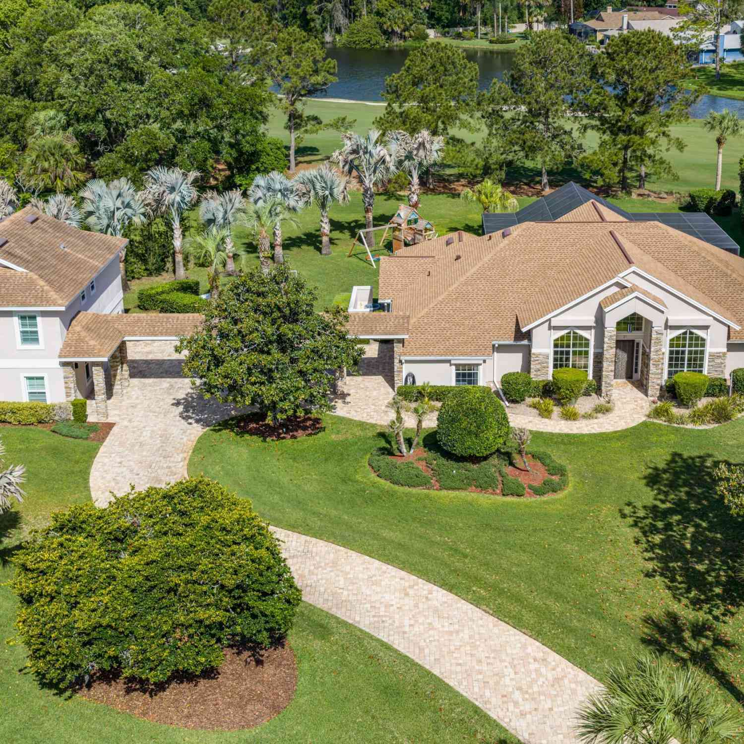 Homes For Sale - 31 Magnolia Court<br/> Ormond Beach, FL 32174