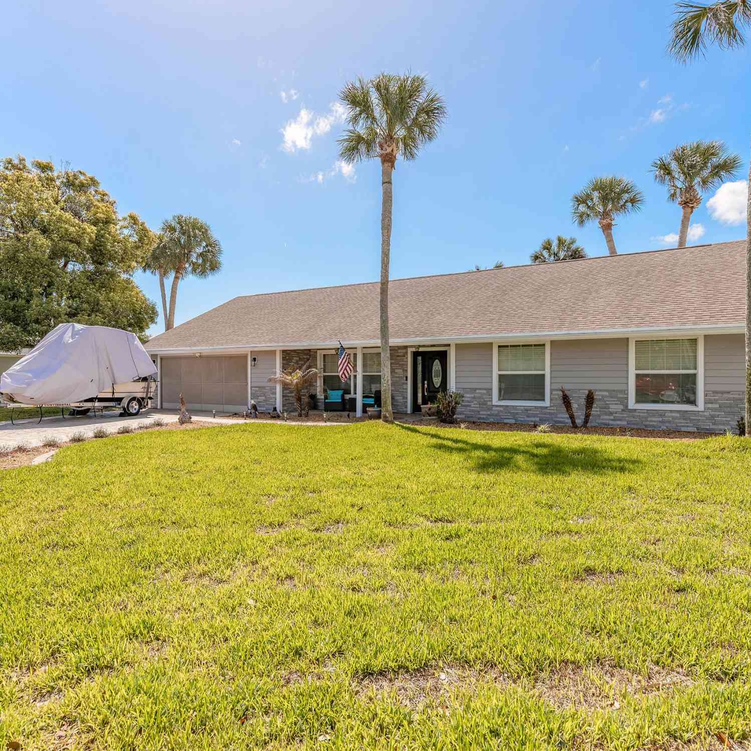 Homes For Sale - 719 Brom Bones Court<br/> Port Orange, FL 32127