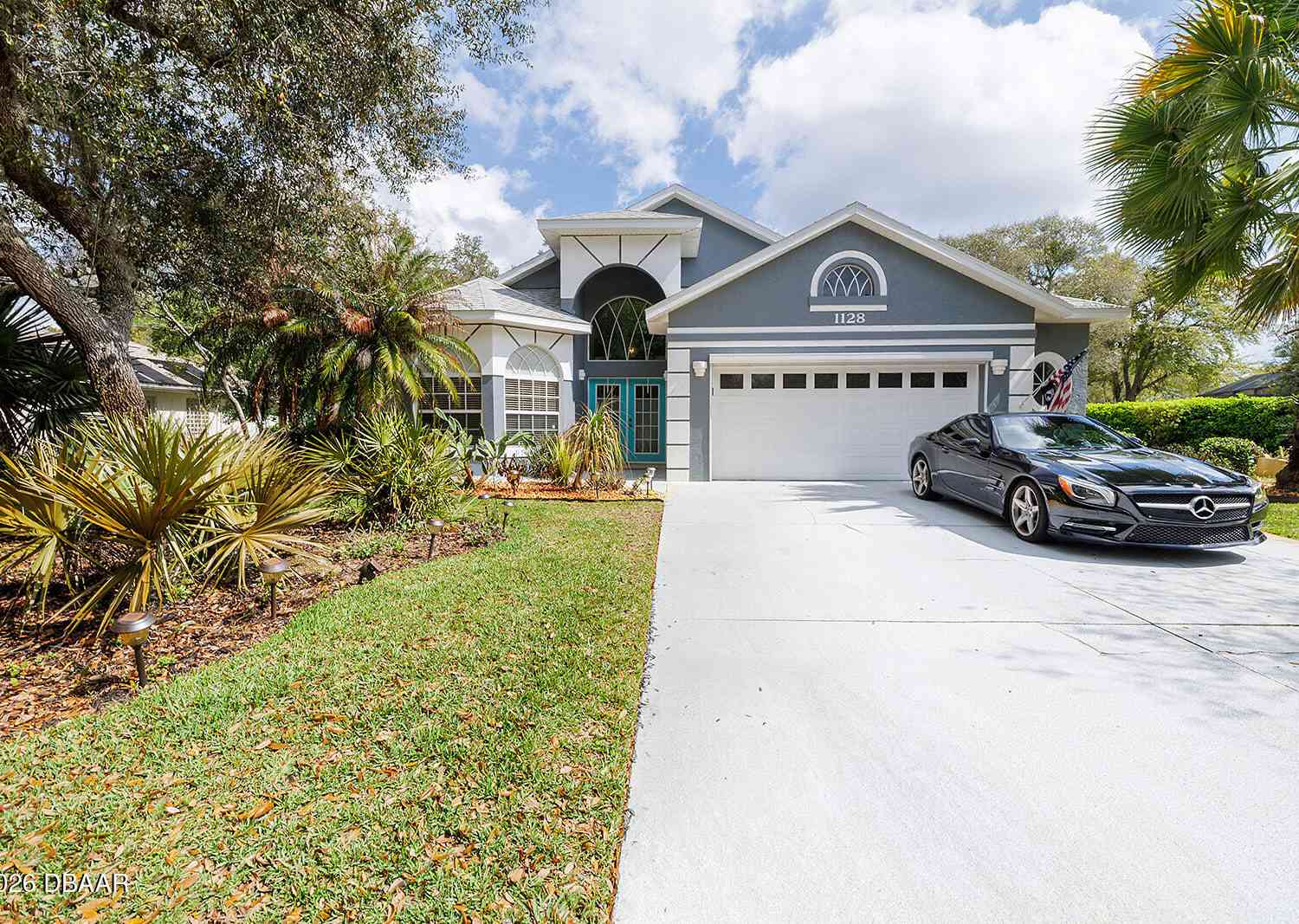 Homes For Sale - 1128 Killarney Drive<br/> Ormond Beach, FL 32174