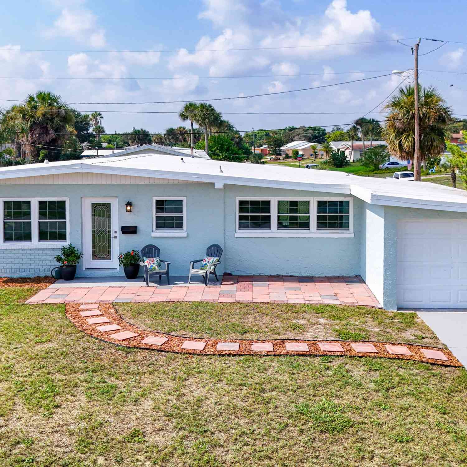 Homes For Sale - 128 Longwood Drive<br/> Ormond Beach, FL 32176