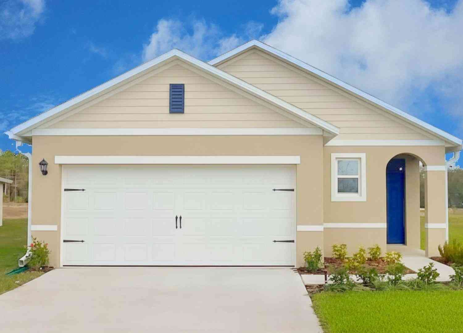 Homes For Sale - 1021 Commons Way<br/> Port Orange, FL 32129
