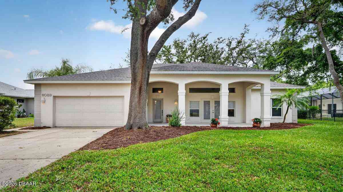 Homes For Sale - 6089 Sabal Hammock Circle<br/> Port Orange, FL 32128
