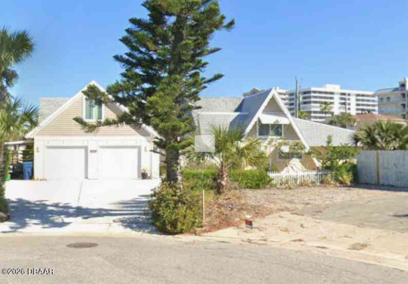 Homes For Sale - 3789 Emilia Drive<br/> Port Orange, FL 32127