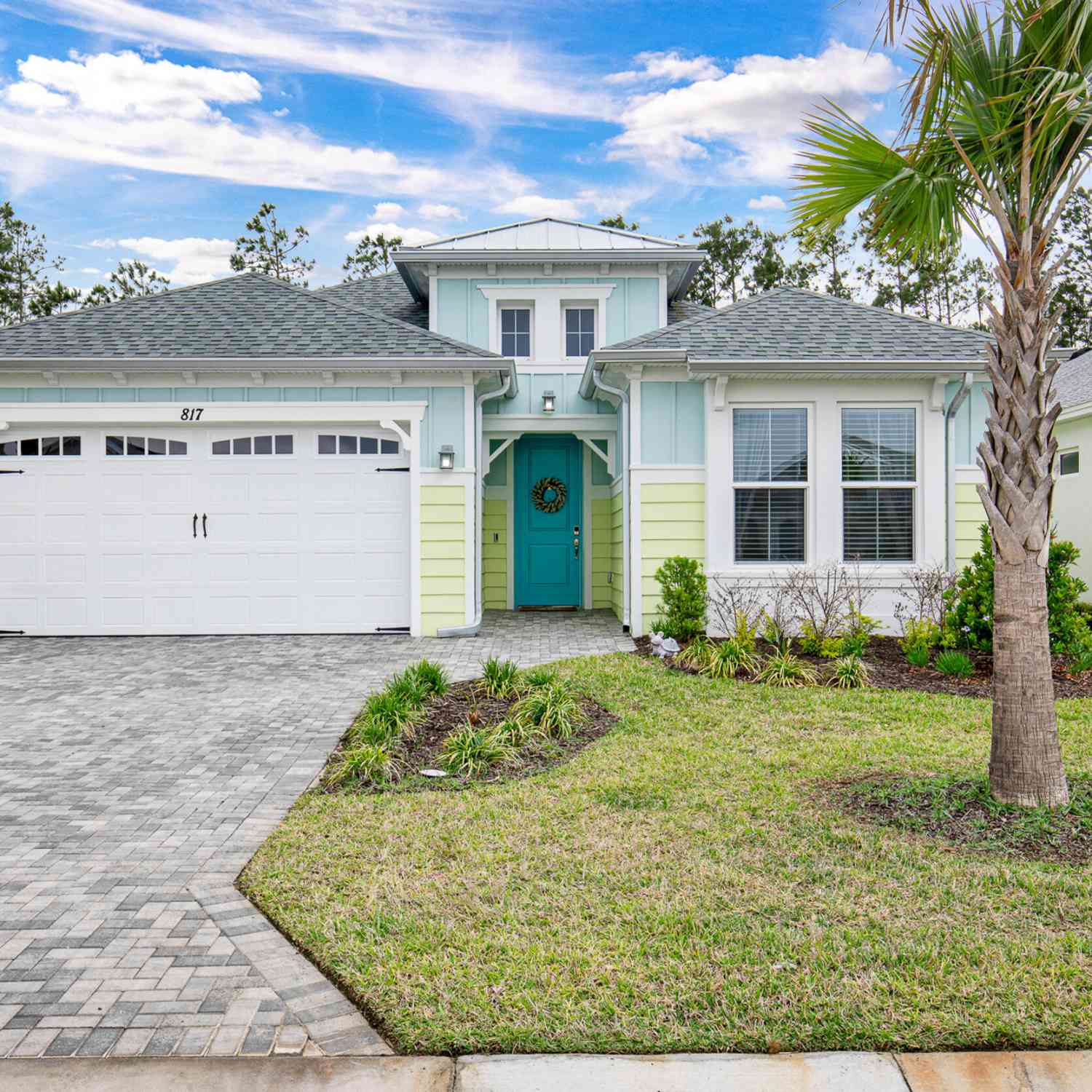 Homes For Sale - 817 Bama Breeze Drive<br/> Daytona Beach, FL 32124