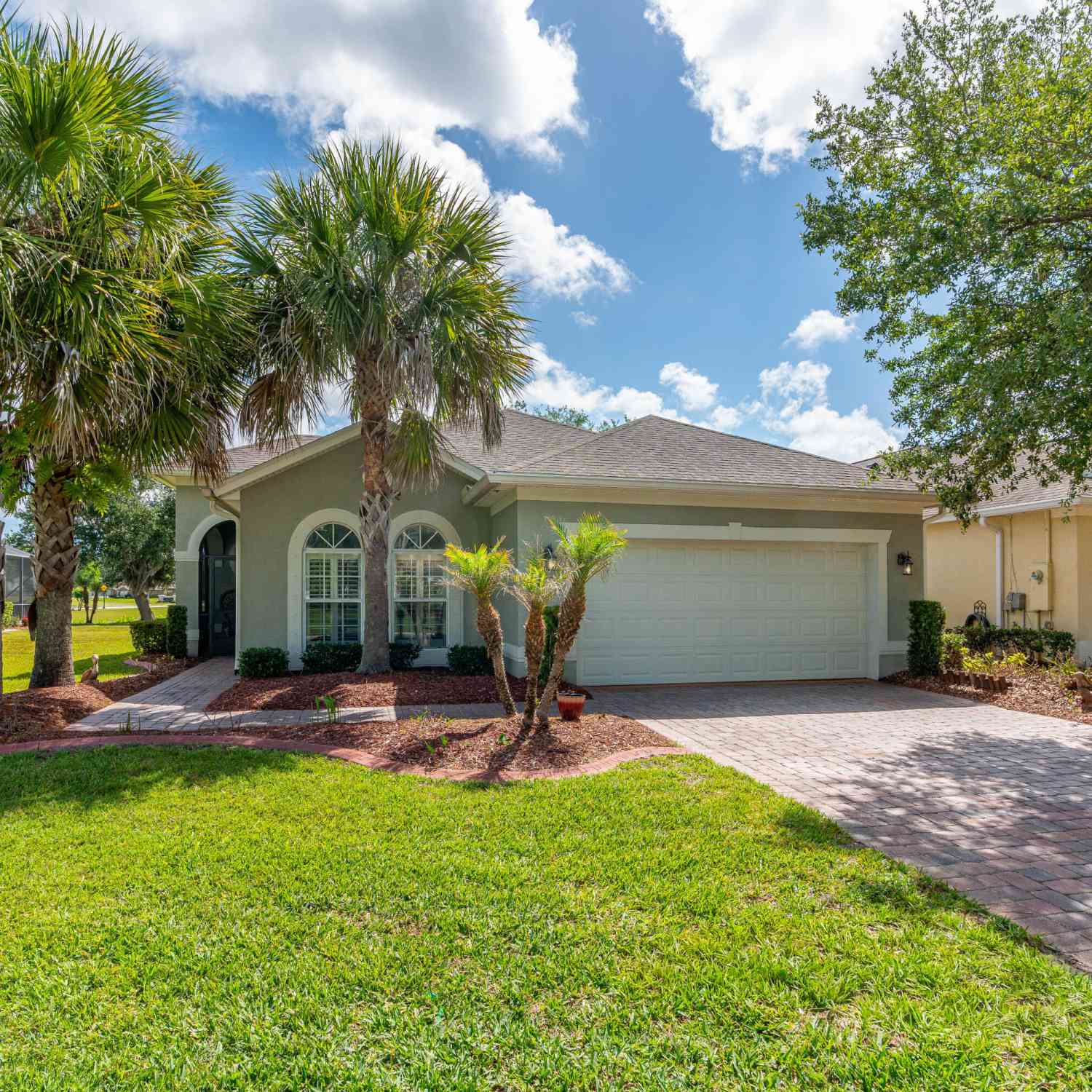 Homes For Sale - 1234 Champions Drive<br/> Daytona Beach, FL 32124
