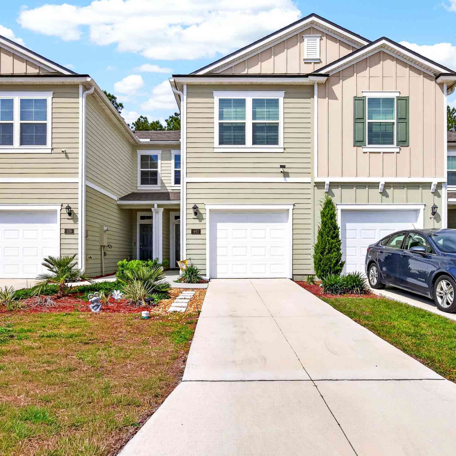 Townhouse For Sale - 441 Redbud Road<br/> Palm Coast, FL 32137