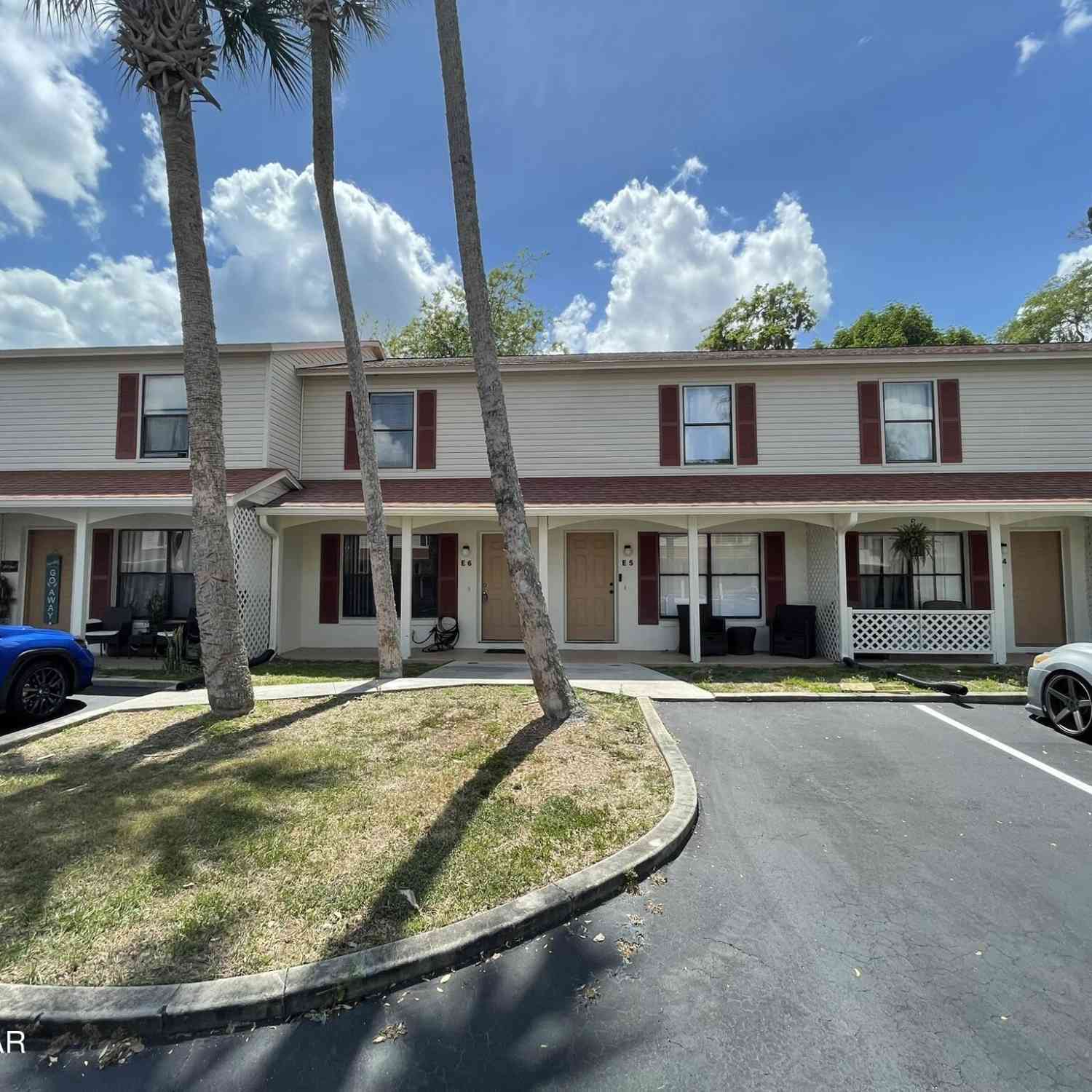 Townhouse For Rent - 980 Canal View Boulevard #E6<br/> Port Orange, FL 32129
