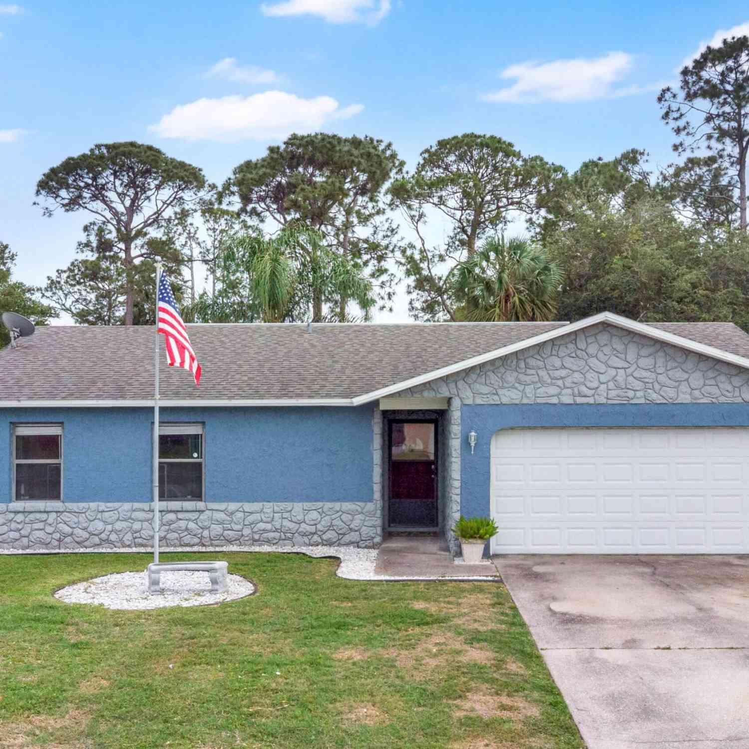 Homes For Sale - 1404 Harnden Road<br/> Port Orange, FL 32129
