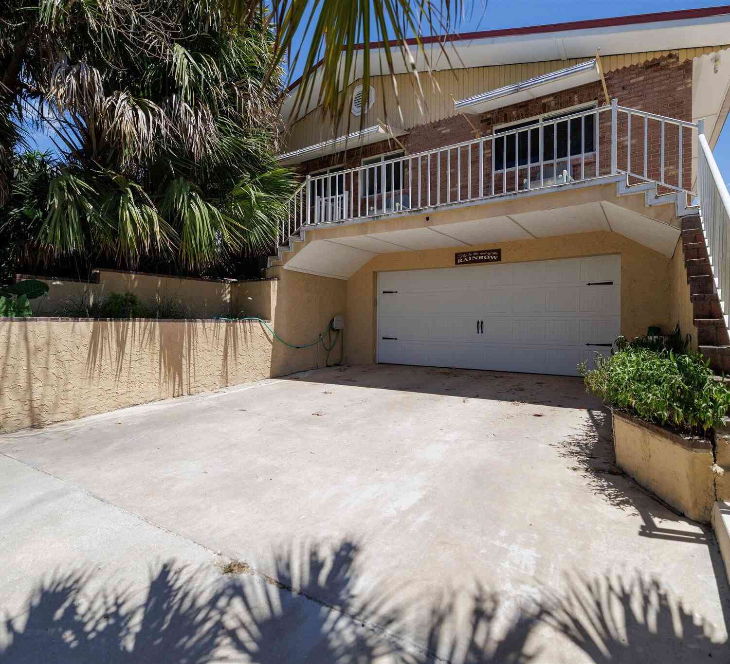 Homes For Sale - 1413 N Atlantic Avenue<br/> Volusia County, New Smyrna Beach, FL 32169