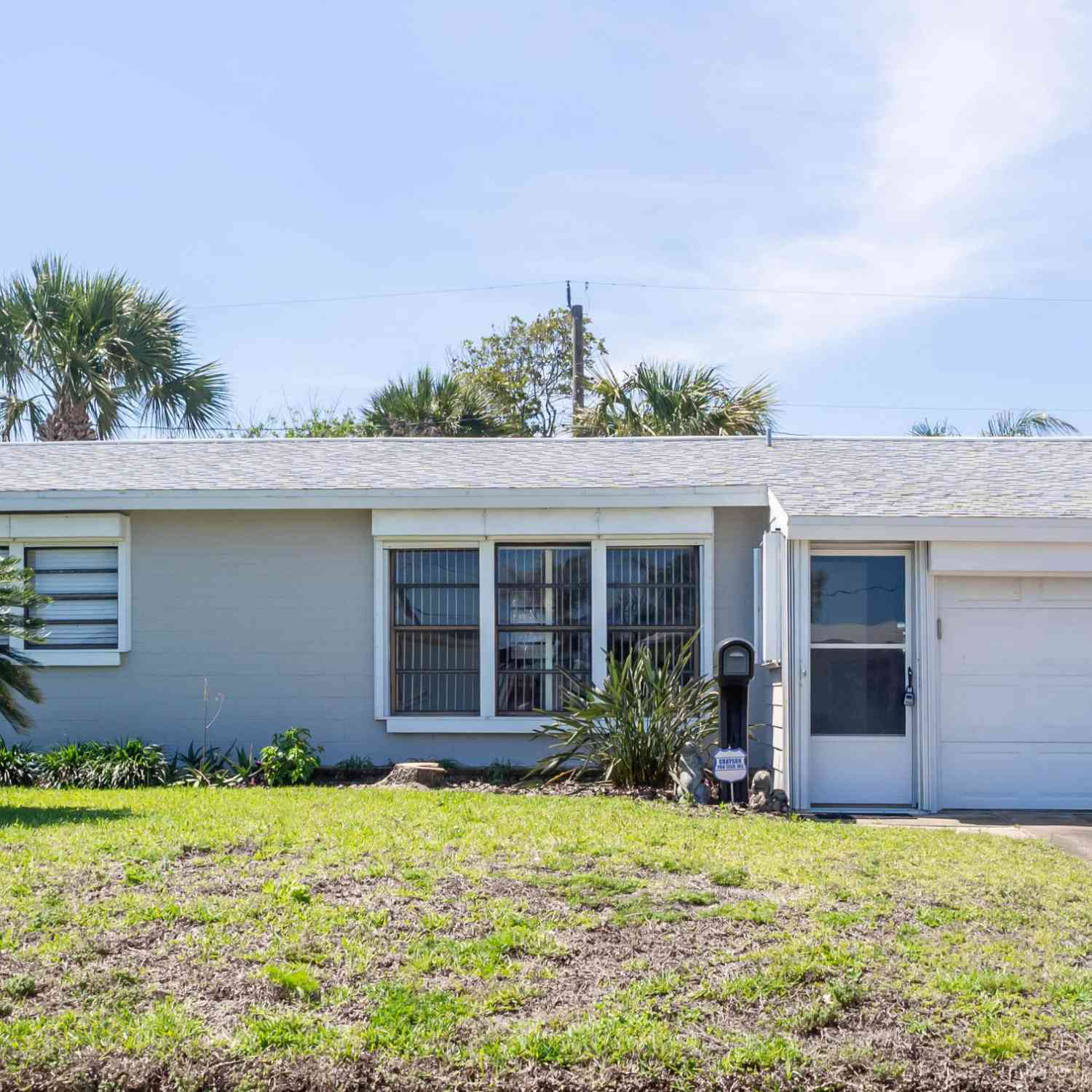 Homes For Sale - 126 Longwood Drive<br/> Ormond Beach, FL 32176