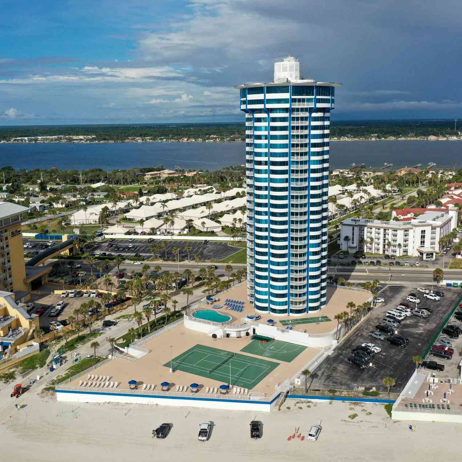 Condo For Sale - 2625 S Atlantic Avenue #7NE<br/> Daytona Beach Shores, FL 32118