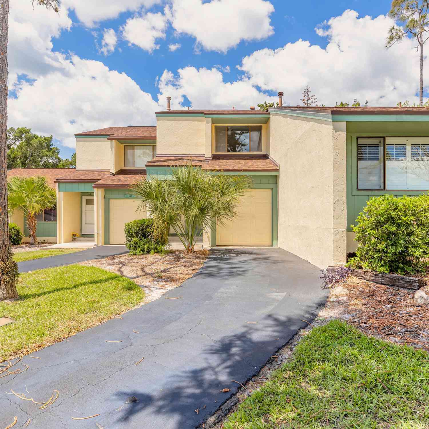 Condo For Sale - 135 Club House Boulevard<br/> New Smyrna Beach, FL 32168