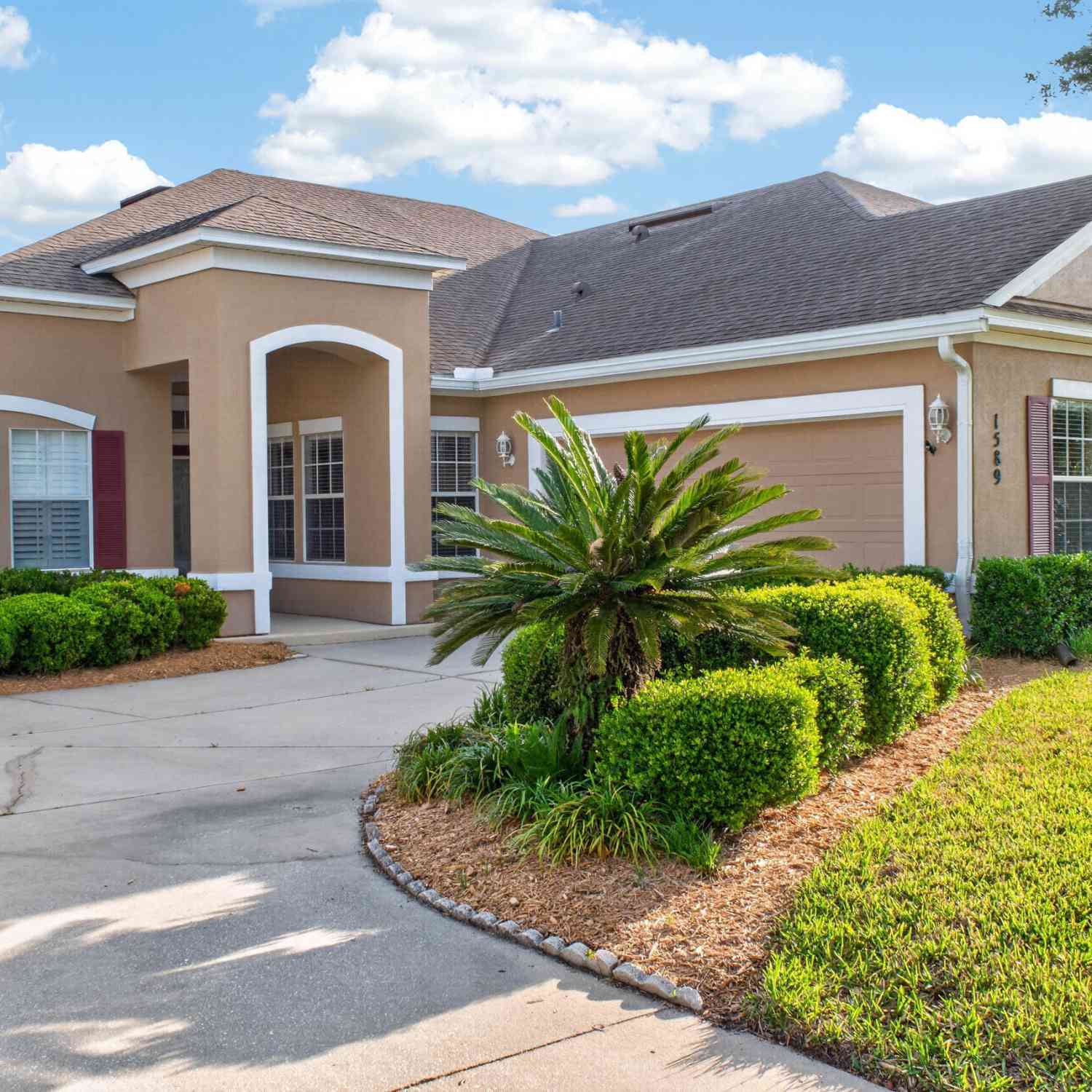 Homes For Sale - 1589 Calming Water Drive<br/> FlemingKey, FL 32003