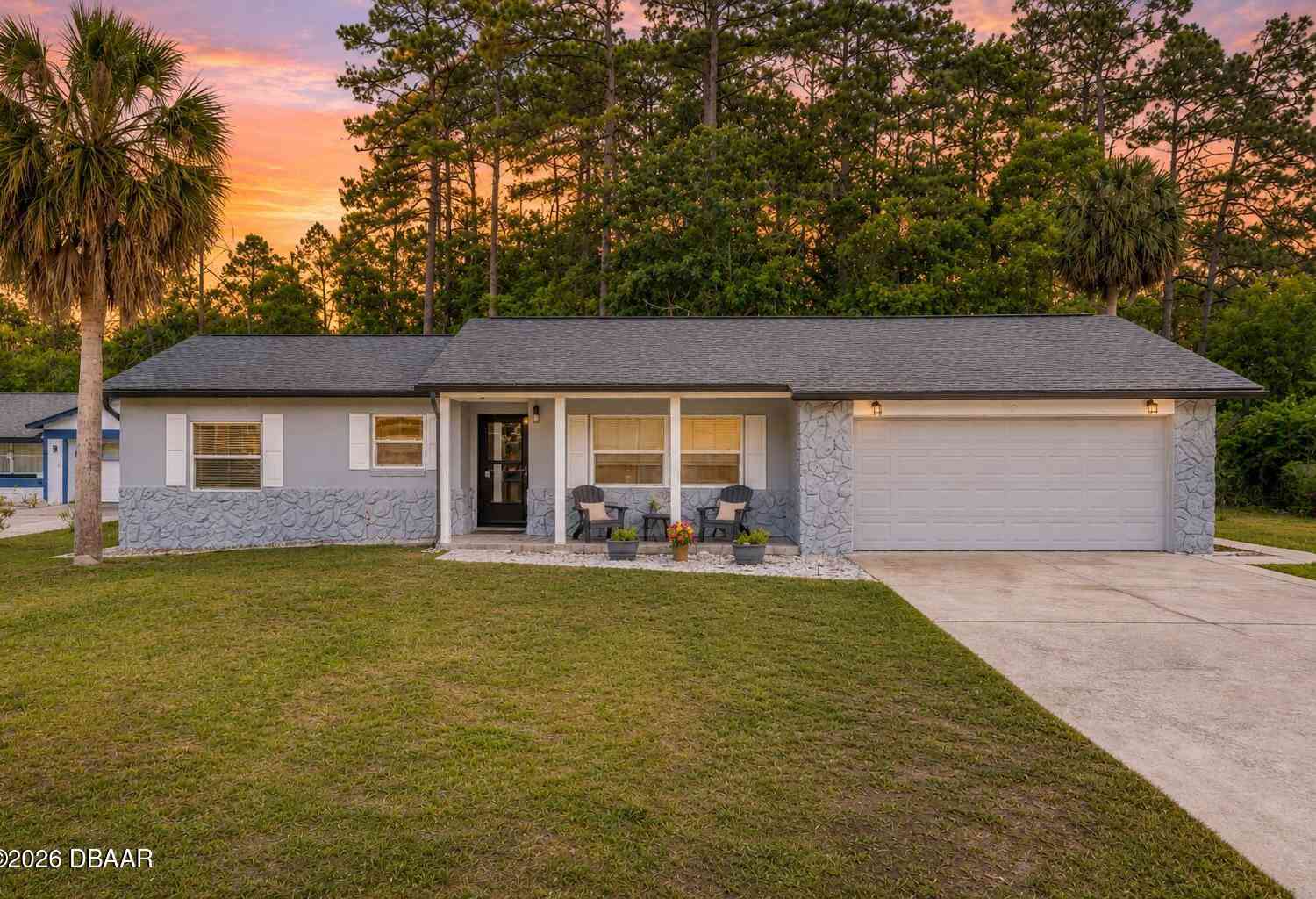 Homes For Sale - 117 Crooked Pine Drive<br/> Sanford, FL 32773